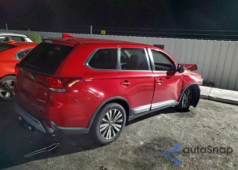 2019 Mitsubishi Outlander from USA, damaged, VIN 009075